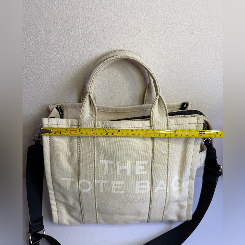 The Marc Jacobs The Tote Bag in a Neutral Canvas - Picture 4 of 14